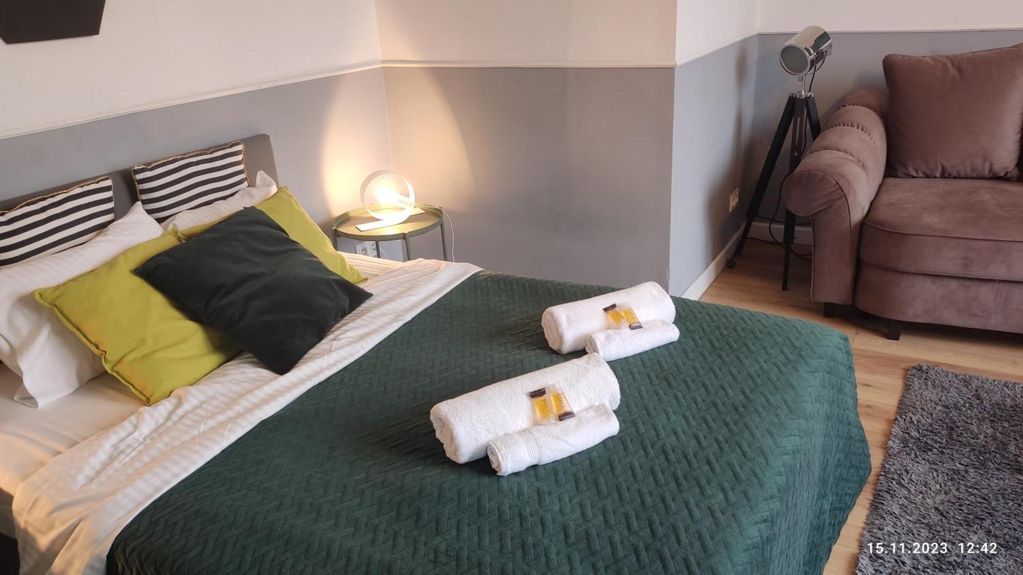 Be My Guest - Jerozolimskie Studio - Super Centrum Metro Wi-Fi Breakfast Warsaw Ngoại thất bức ảnh