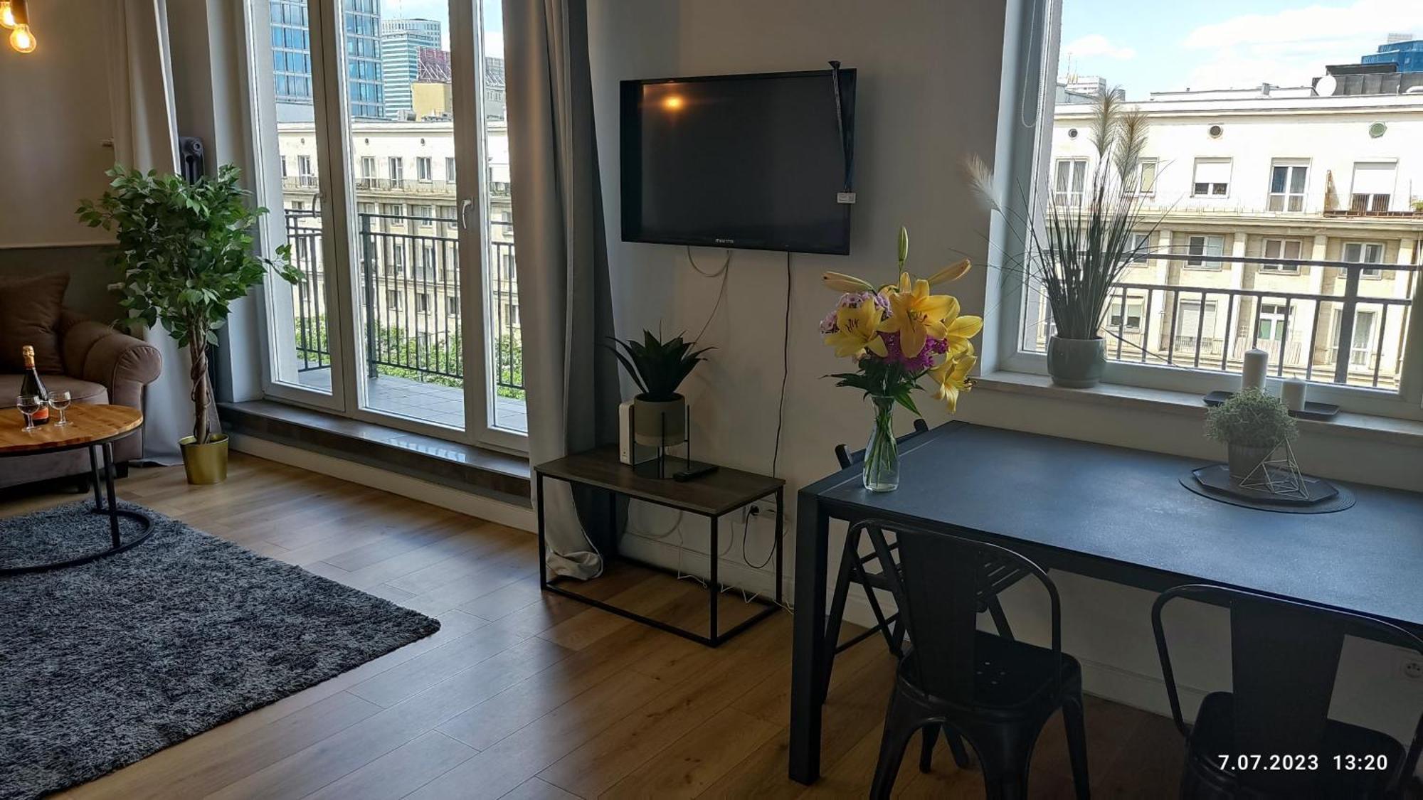 Be My Guest - Jerozolimskie Studio - Super Centrum Metro Wi-Fi Breakfast Warsaw Ngoại thất bức ảnh