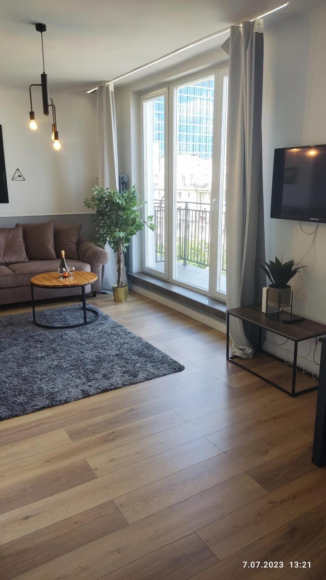 Be My Guest - Jerozolimskie Studio - Super Centrum Metro Wi-Fi Breakfast Warsaw Ngoại thất bức ảnh